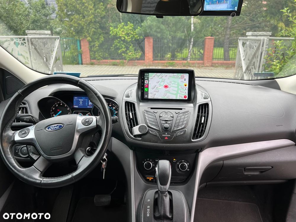 Ford Escape 2.0 EcoBoost AWD Titanium - 12