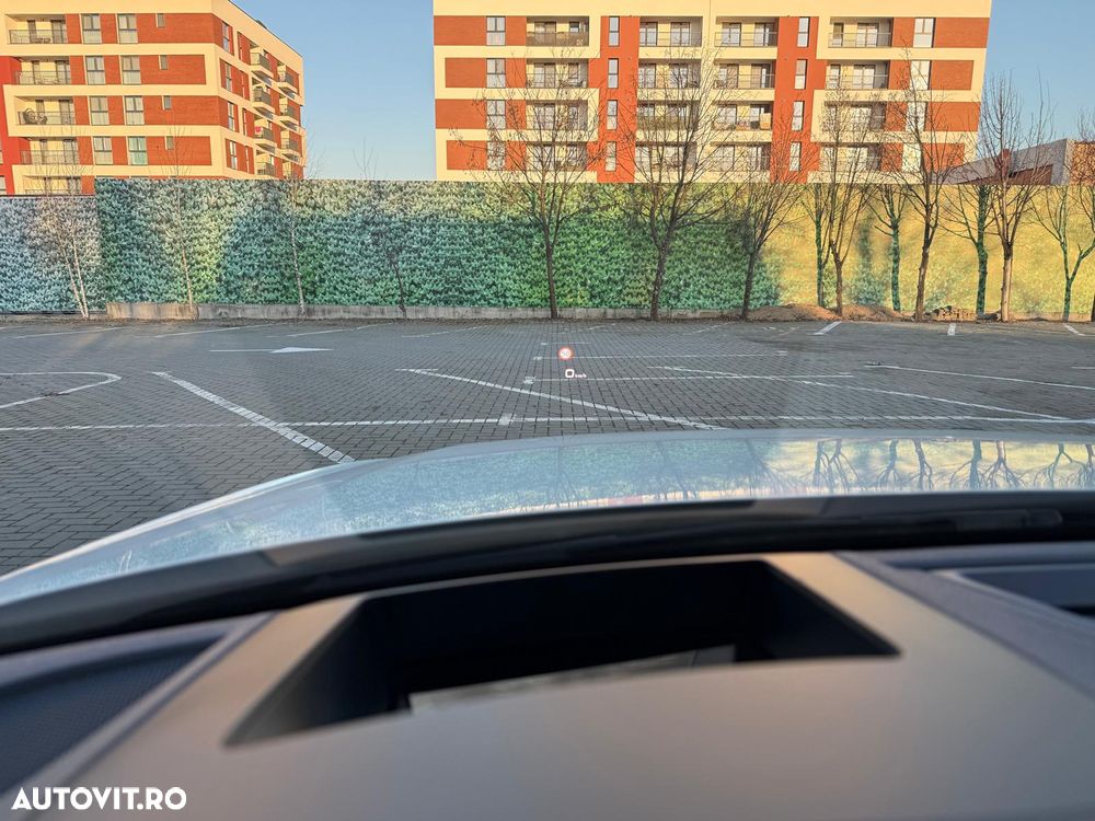 Audi A4 2.0 TDI DPF clean diesel multitronic S line Sportpaket - 39