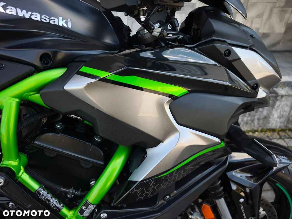 Kawasaki H2 - 5