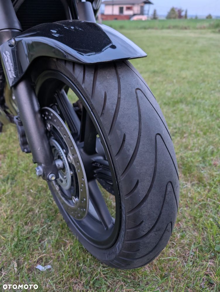 Honda CBF - 10