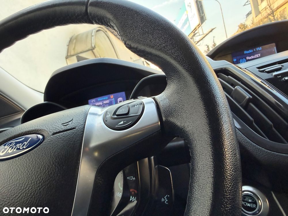 Ford Kuga 2.0 TDCi 4x4 Titanium - 28