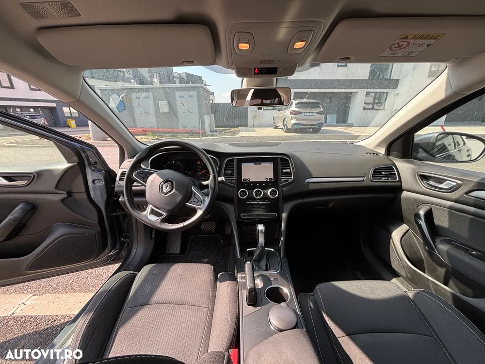 Renault Megane TCe 140 EDC GPF Zen - 4