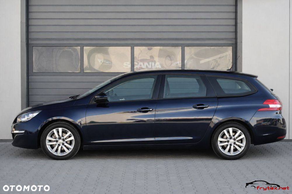 Peugeot 308 - 8