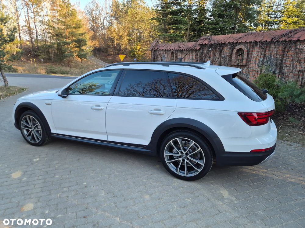 Audi A4 Allroad 2.0 TDI Quattro - 15