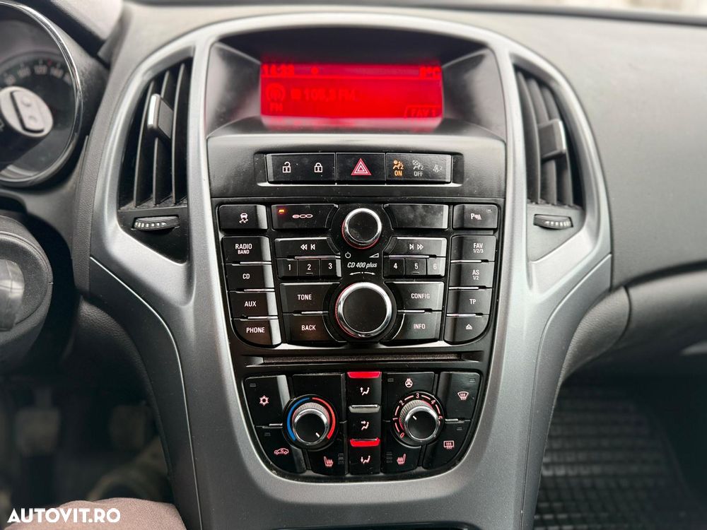 Opel Astra 1.7 CDTI DPF 150 Jahre - 8