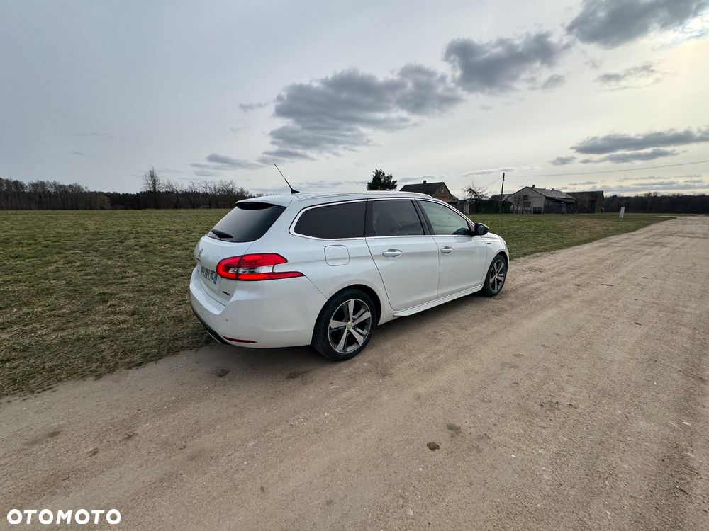 Peugeot 308 BlueHDi 150 EAT6 Stop & Start GT-Line Edition - 21