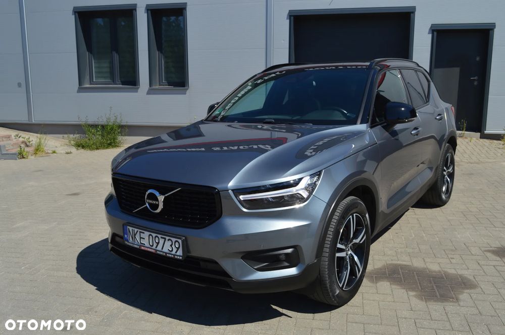Volvo XC 40 T3 R-Design - 4