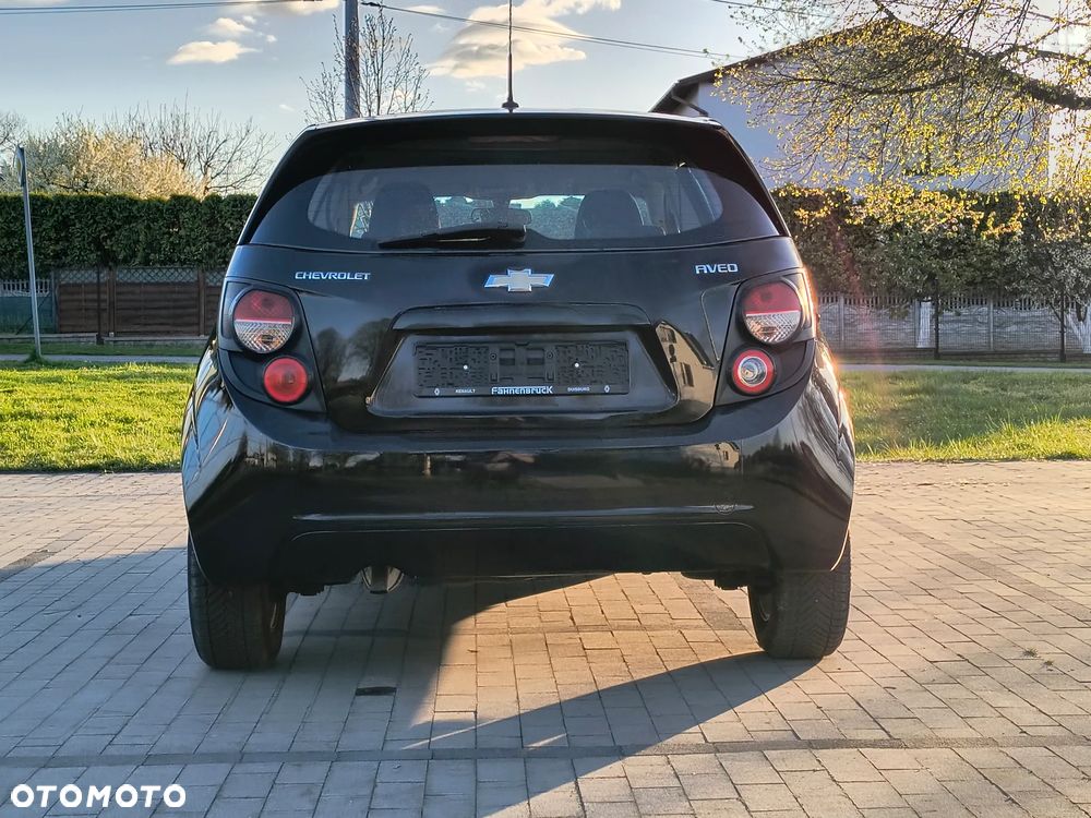 Chevrolet Aveo 1.4 16V LS - 5