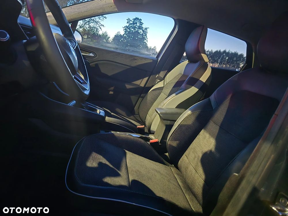 Renault Captur - 14
