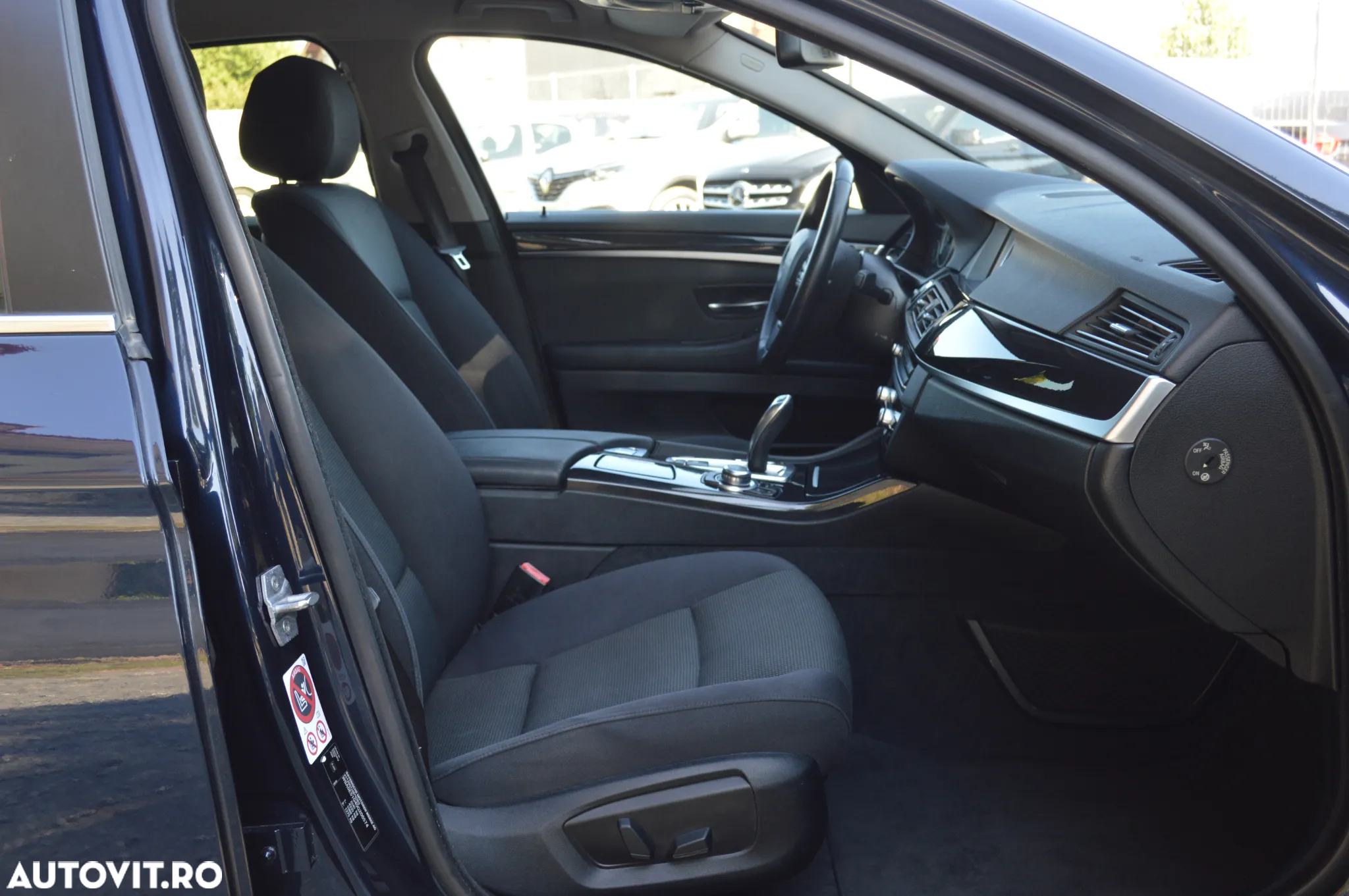 BMW Seria 5 520d Aut. Sport Line - 18