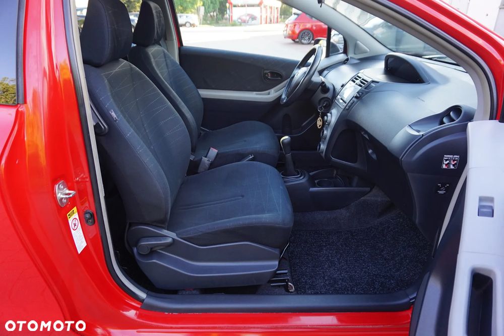 Toyota Yaris - 34