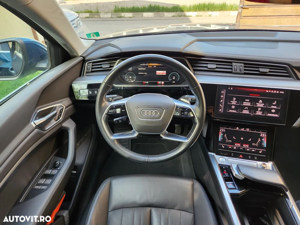Audi e-tron 50 quattro Advanced - 15