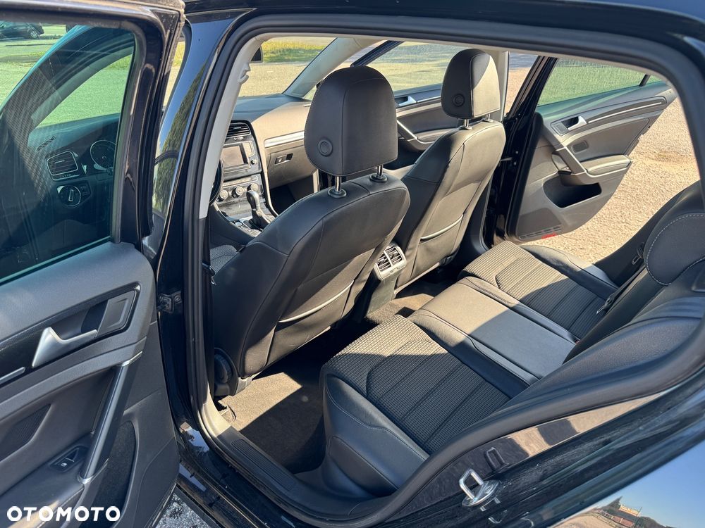 Volkswagen Golf 2.0 TDI BMT Highline DSG - 19
