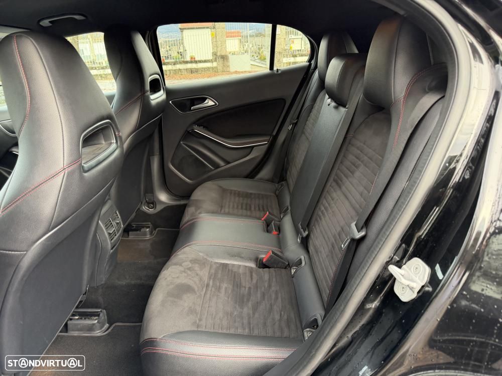 Mercedes-Benz GLA 200 AMG Line Aut. - 23