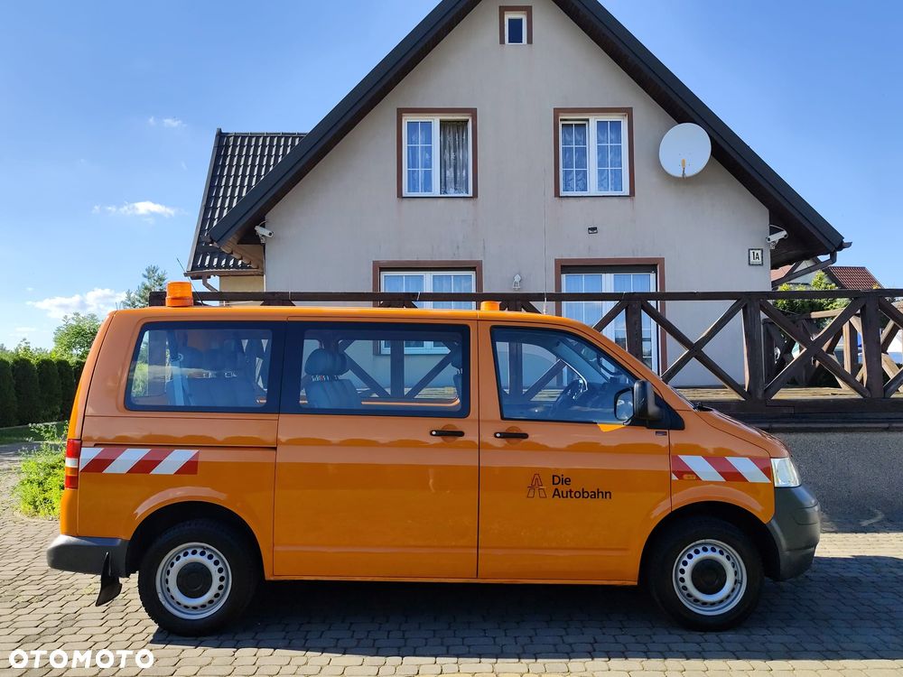 Volkswagen Transporter - 9