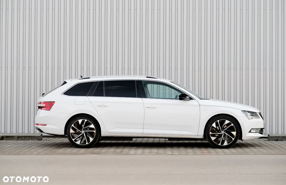 Skoda Superb 2.0 TDI DSG L&K - 8