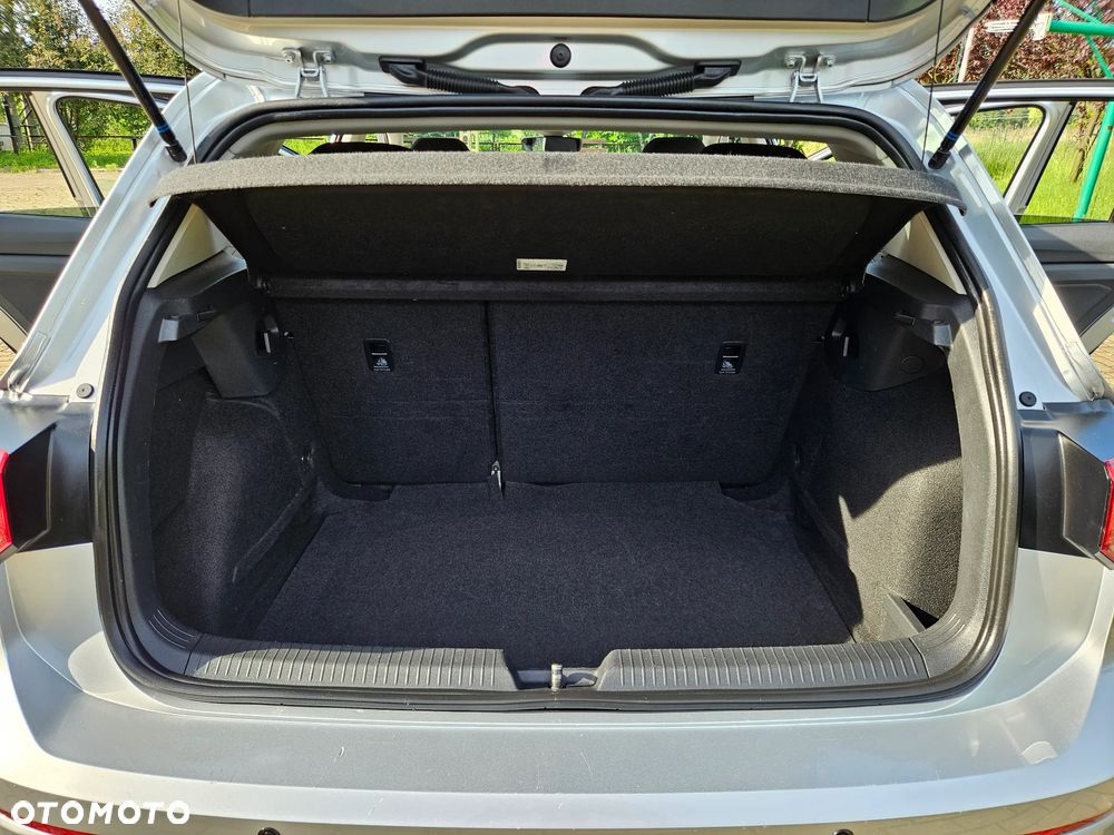 Volkswagen Golf VIII 2.0 TDI - 25