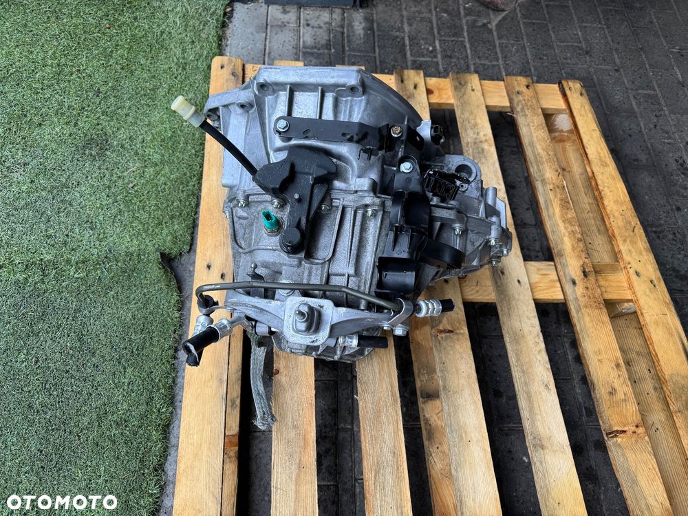 Skrzynia biegów PF6 050 1.6 DCI   Vivaro Trafic Talento NV300 igła - 3