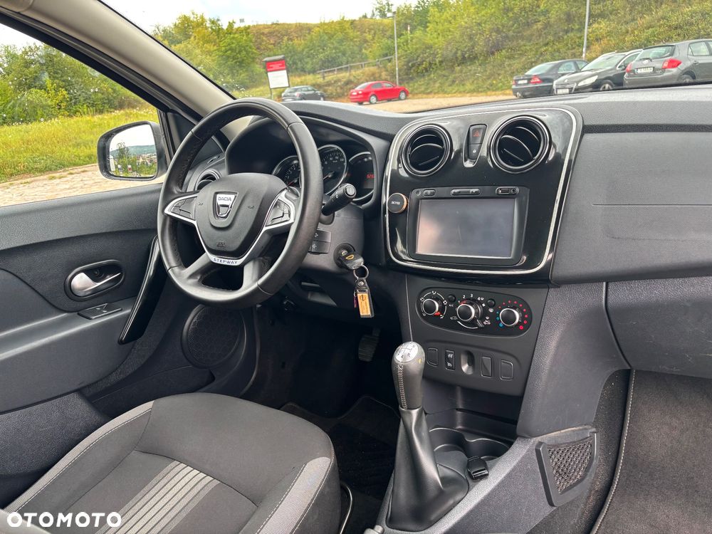 Dacia Sandero Stepway 0.9 TCe Laureate S&S - 3