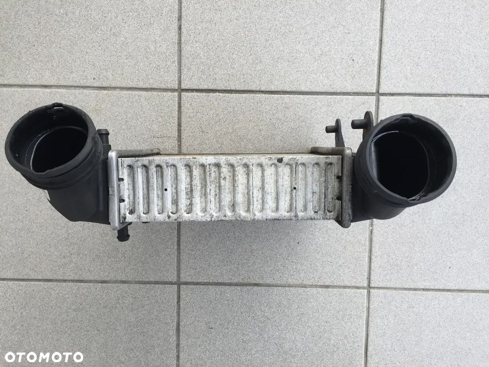 CHŁODNICA POWIETRZA INTERCOOLER VW PASSAT B5 FL / SKODA SUPERB I 1.9 TDI 3B0145805D - 9