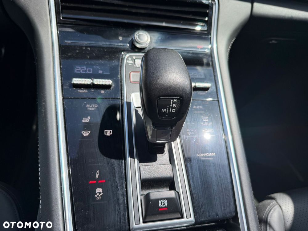 Porsche Panamera 4 E-Hybrid PHEV Executive - 25