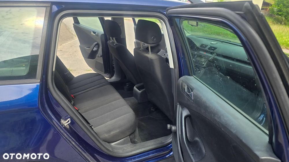 Volkswagen Passat 1.9 TDI DPF Individual - 25