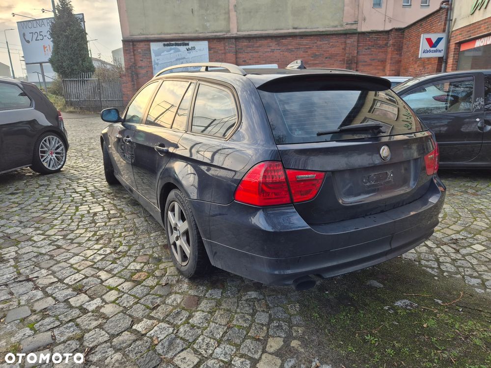 BMW Seria 3 320d DPF - 4