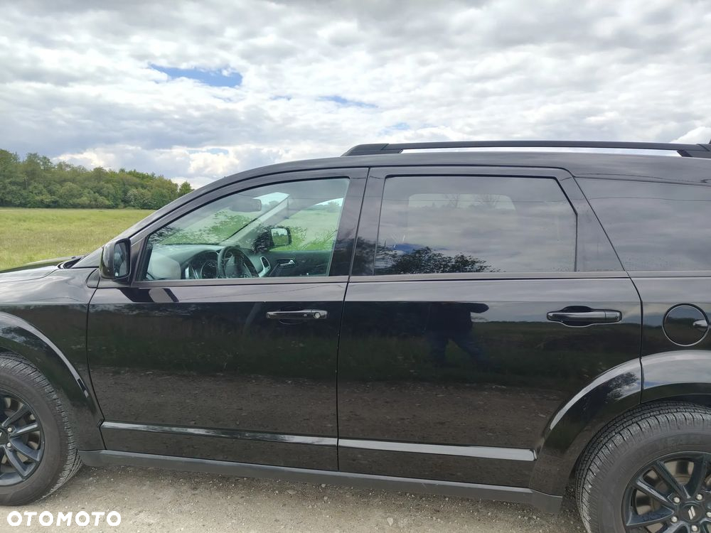 Dodge Journey - 8