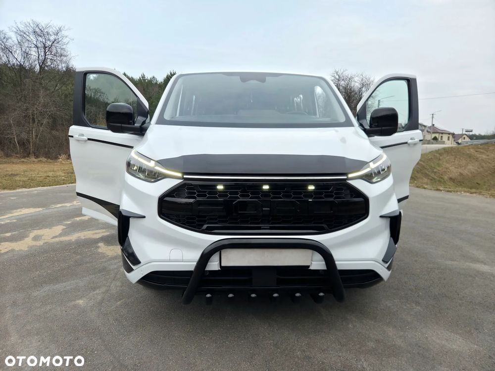 Ford Tourneo Custom 2.0 EcoBlue L2 Titanium - 38