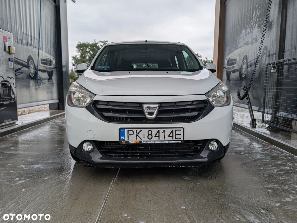 Dacia Lodgy 1.2 TCe Laureate S&S EU6 - 8