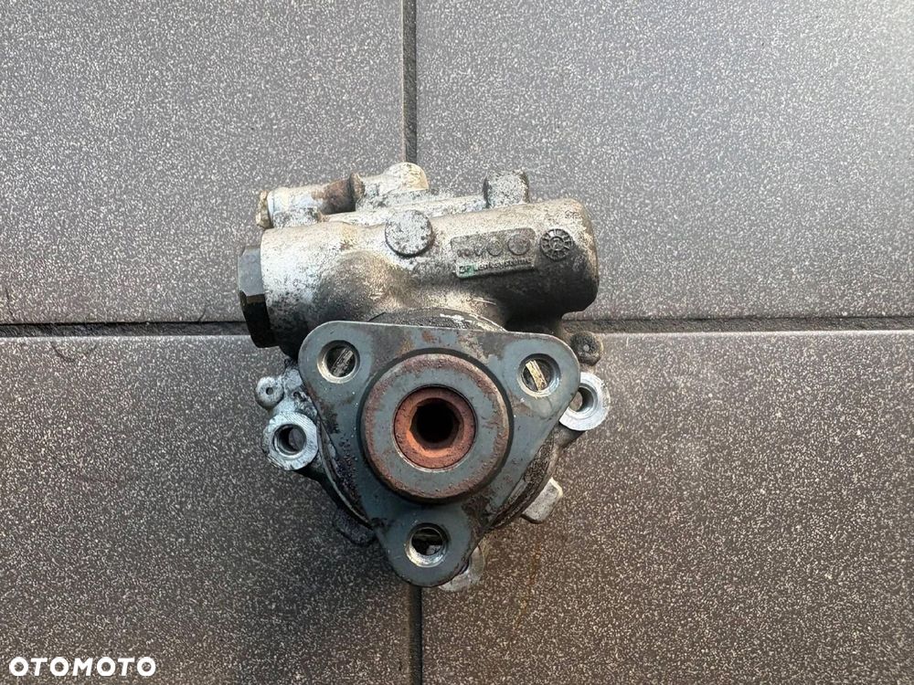 POMPA WSPOMAGANIA 2.0 TDI VW AUDI SKODA 4F0145155P - 3