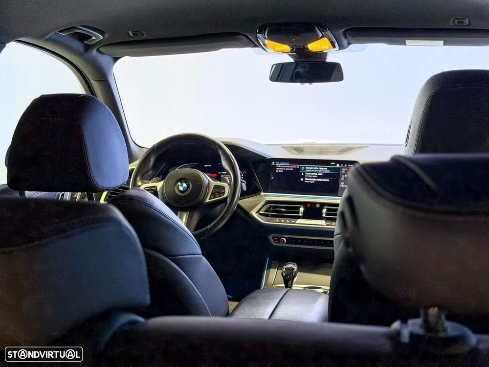 BMW X5 45 e xDrive Pack M - 12