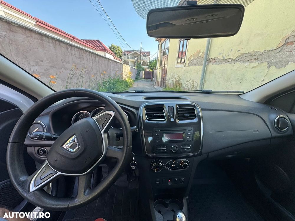 Dacia Logan 0.9 90CP Laureate - 6