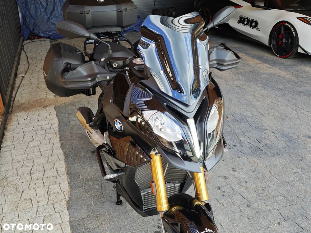BMW XR - 11