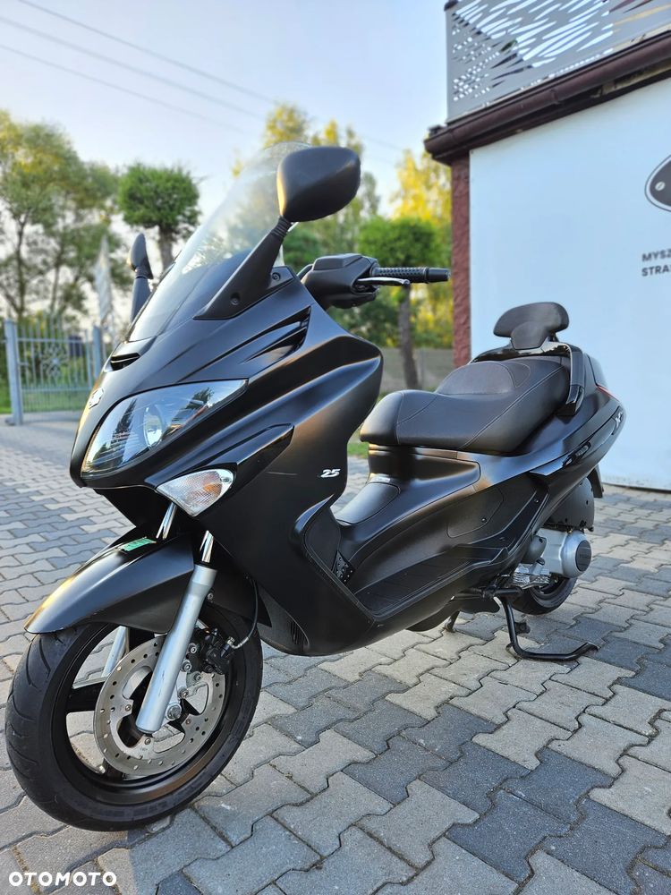 Piaggio Xevo - 9