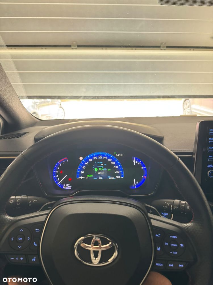 Toyota Corolla - 18