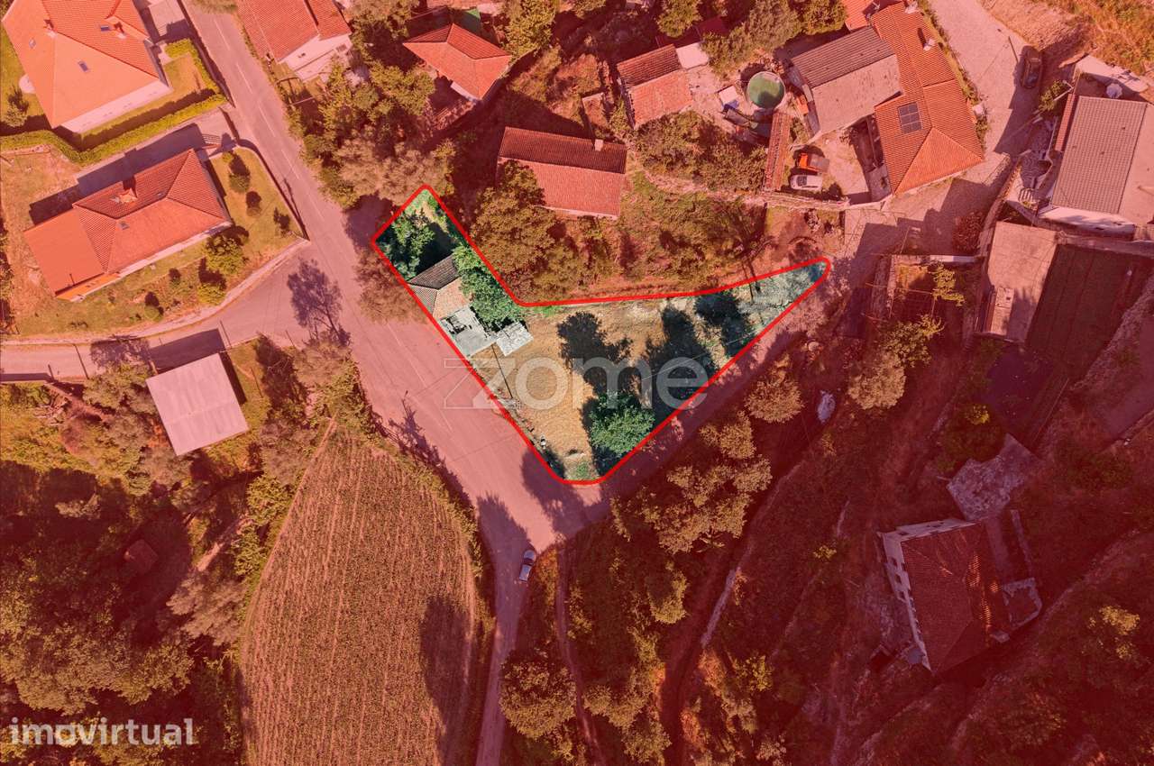 Ruína em Pedra para Reabilitação com Terreno – Seramil, Amares - Grande imagem: 4/18