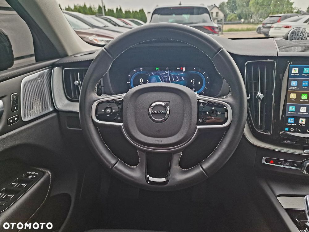 Volvo XC 60 B5 B AWD Ultimate Black Edition - 18