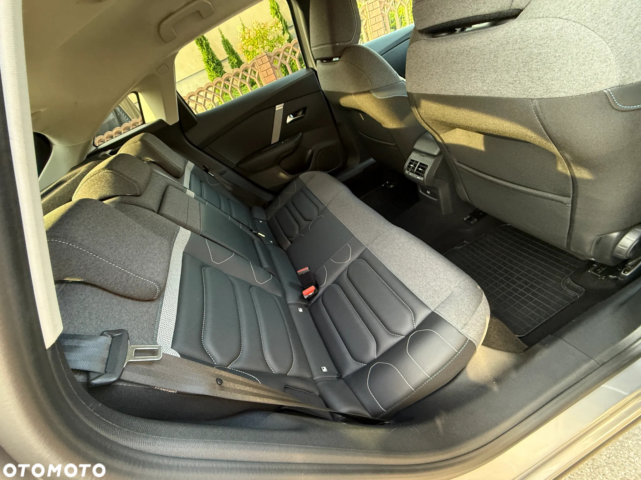 Citroën C4 1.5 BlueHDi Shine S&S - 35