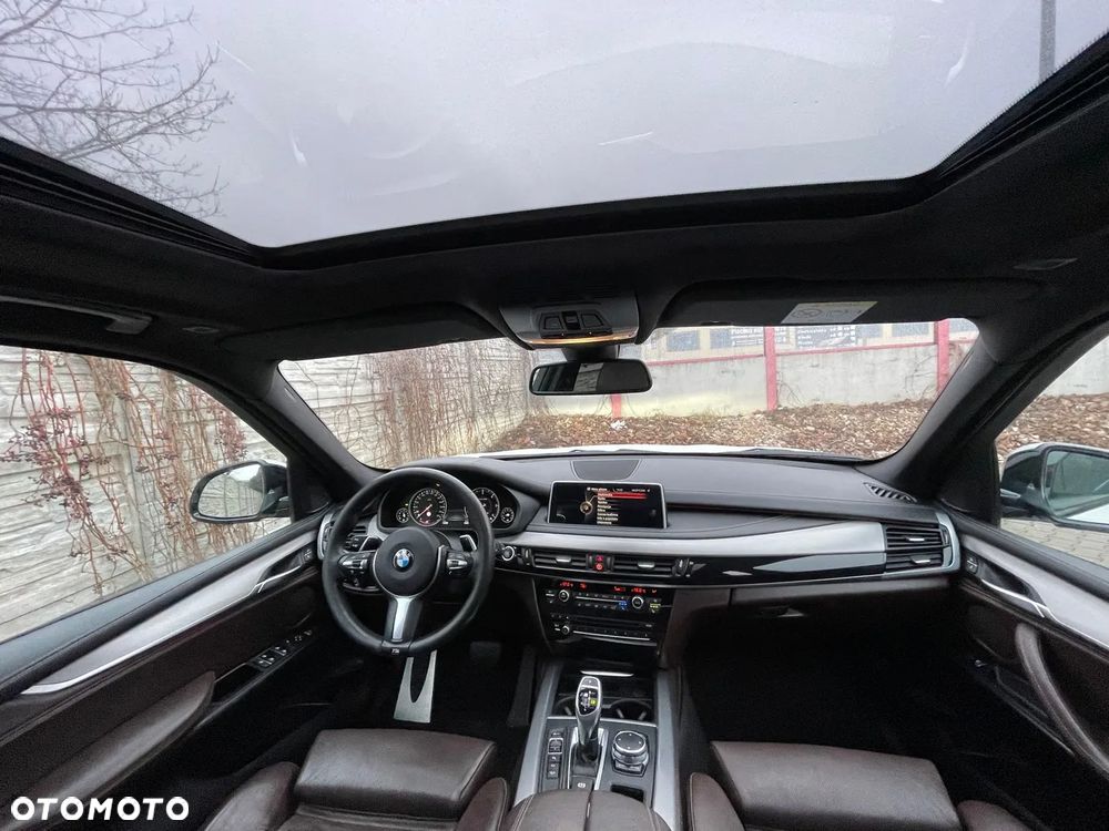 BMW X5 M M50d - 30