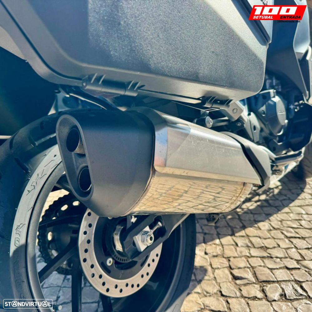 Honda NT 1100 A - 28
