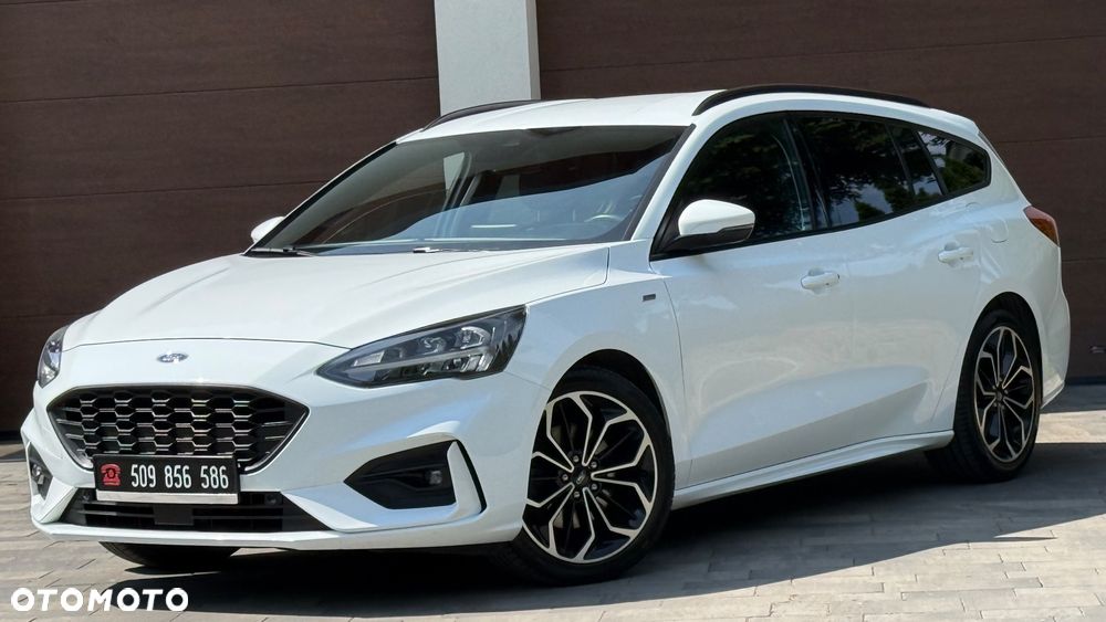 Ford Focus 1.5 EcoBlue Start-Stopp-System ST-LINE DESIGN - 26