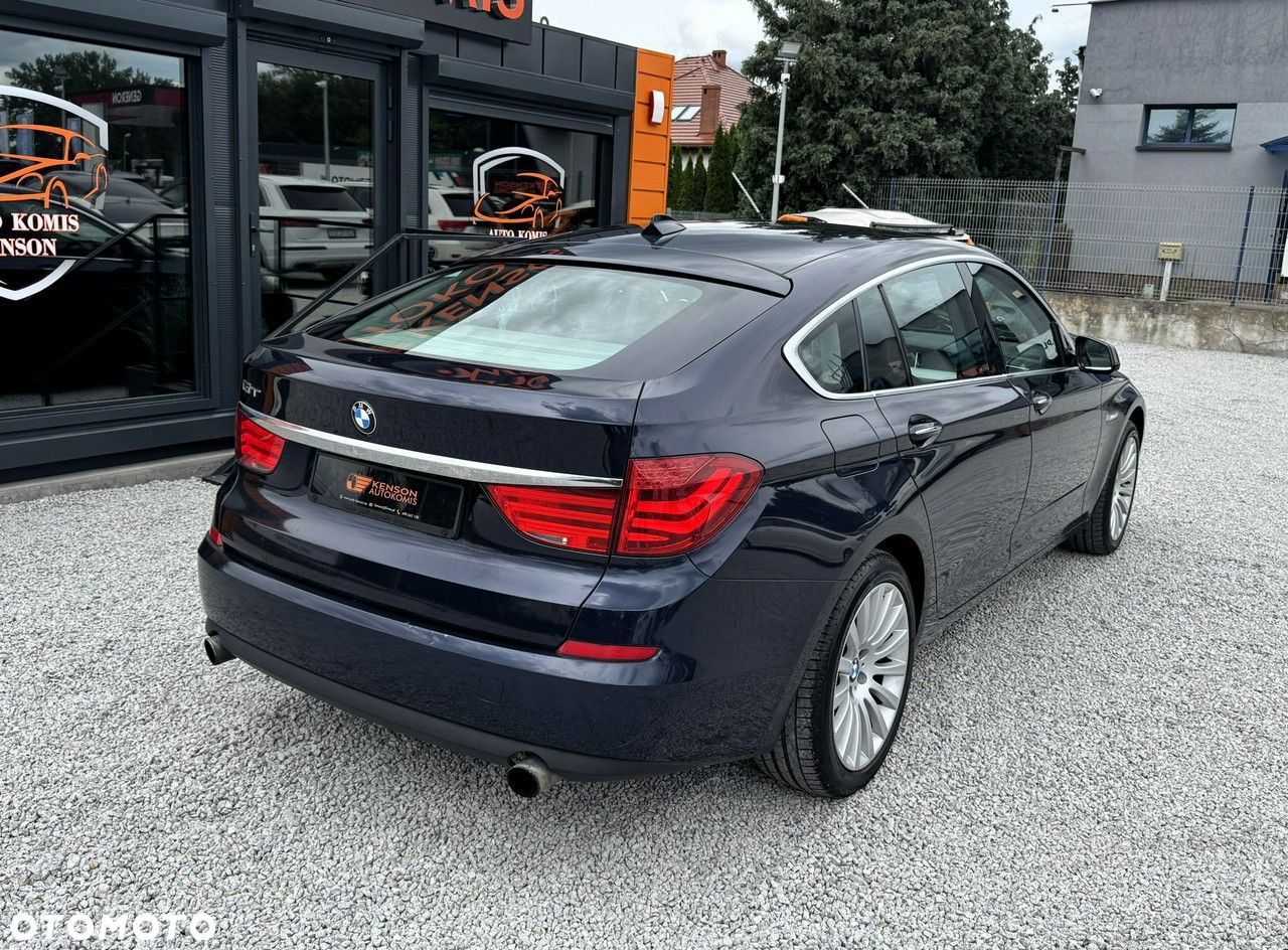 BMW 5GT 535i Gran Turismo - 3