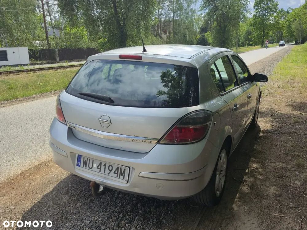 Opel Astra 1.6 Enjoy - 4