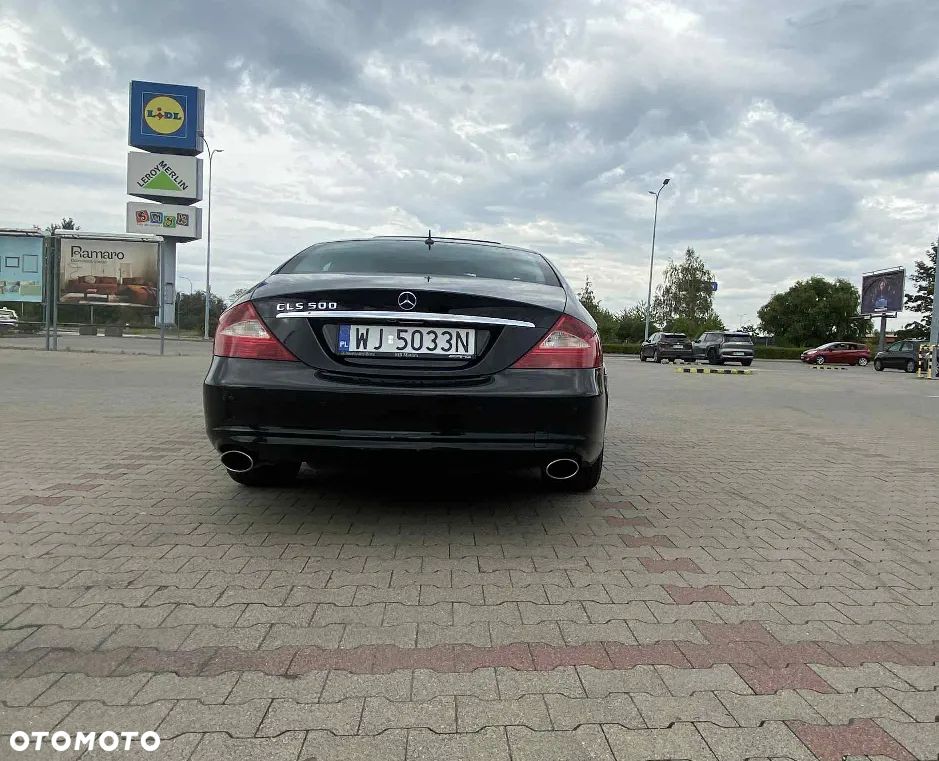Mercedes-Benz CLS 500 - 5