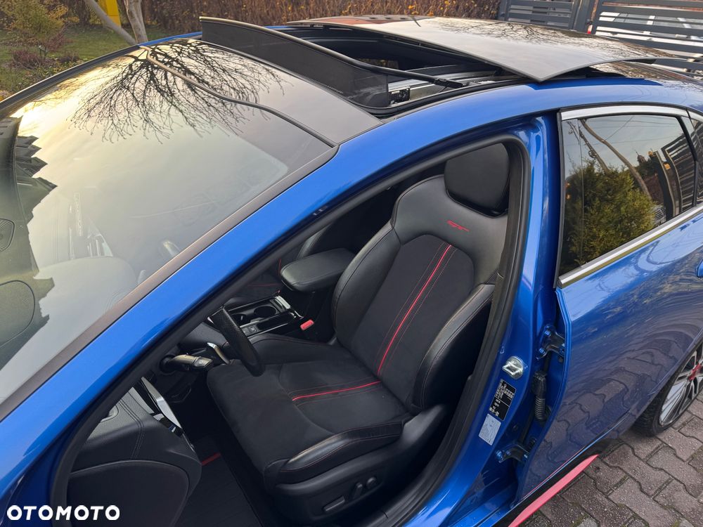 Kia ProCeed 1.6 T-GDI DCT7 OPF GT - 12