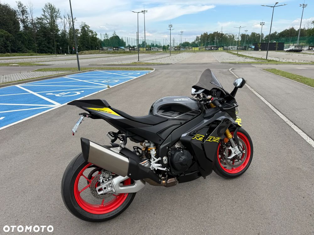 Aprilia RSV - 4