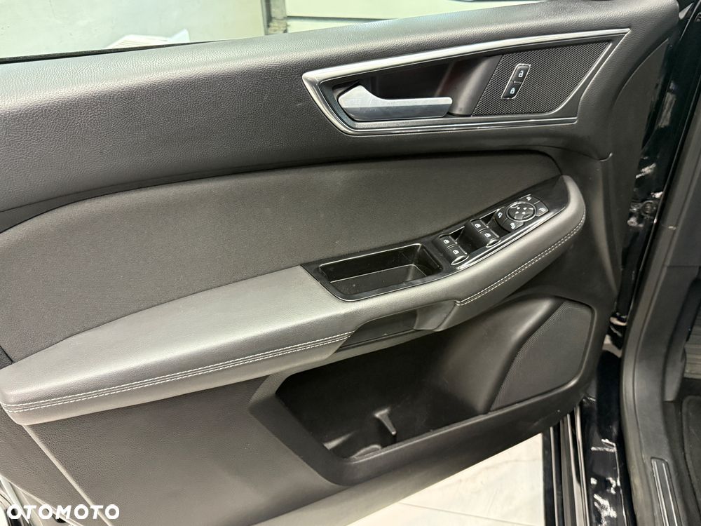 Ford S-Max 2.0 TDCi Titanium PowerShift - 12