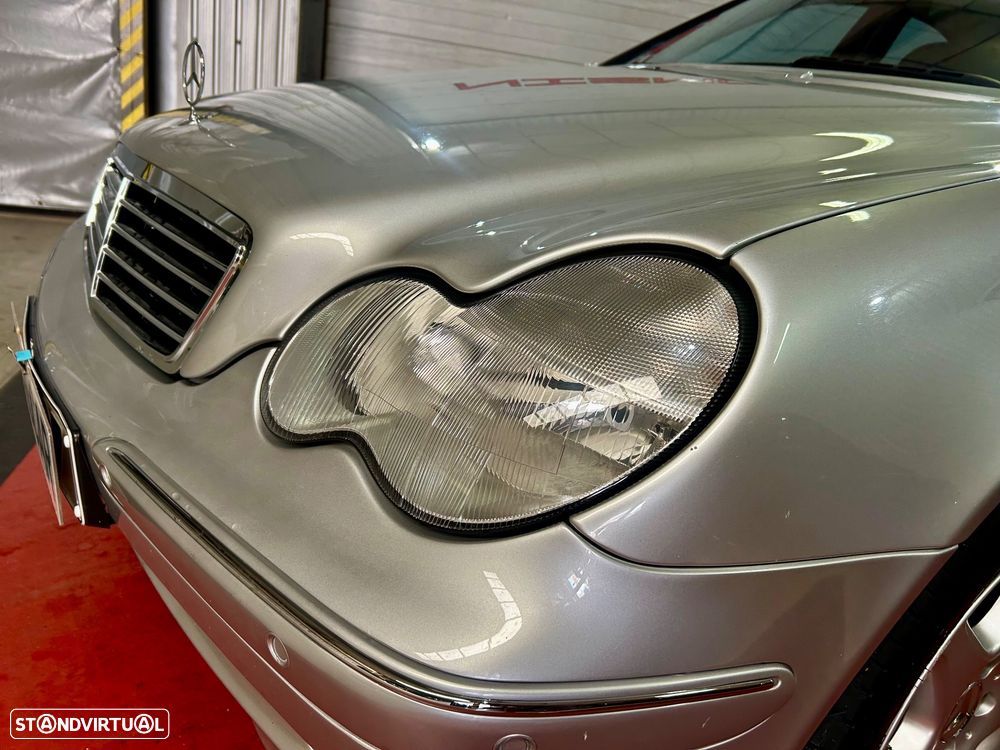 Mercedes-Benz C 180 K Avantgarde Aut. - 28