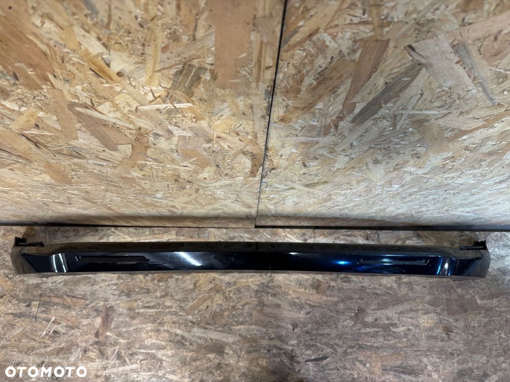 Dokładka spoiler zderzaka renault megane e-tech - 1